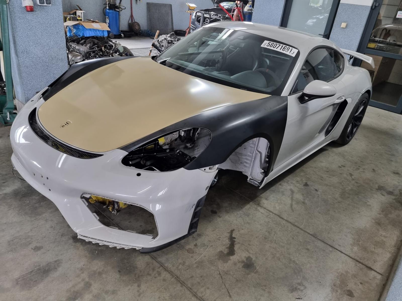 Porsche GT4 - renowacja